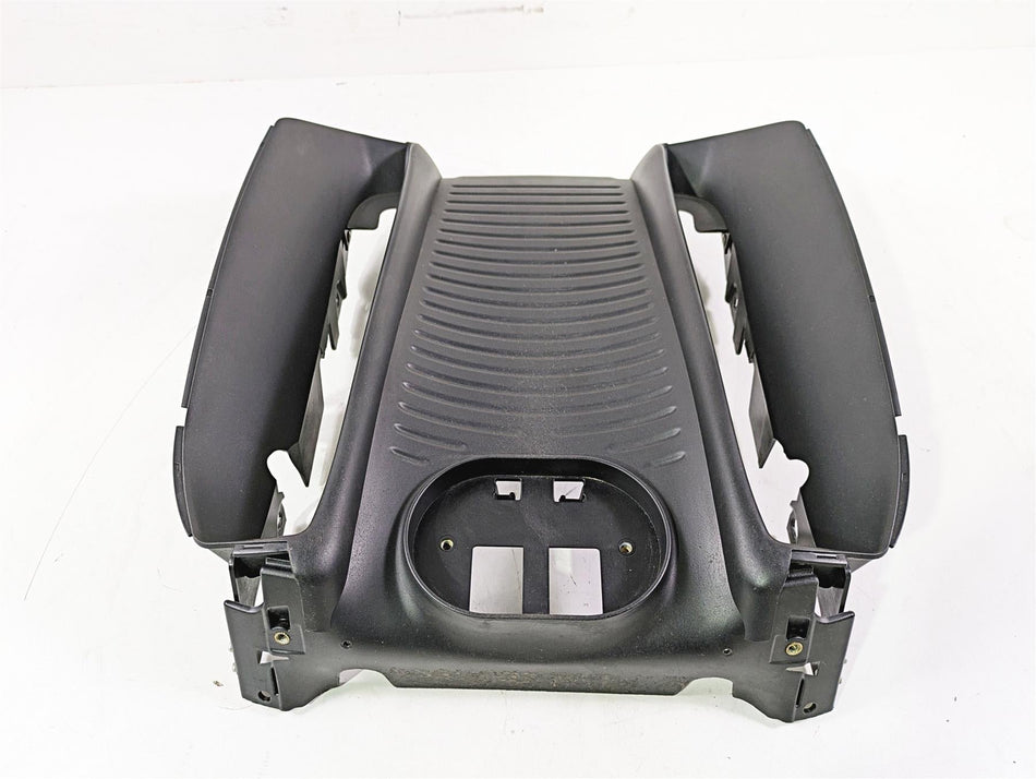 2010 Harley VRSCF Muscle Rod Radiator Front Center Cover Fairing 26826-09 {{ shop.shopifyCountryName }} - Mototech271