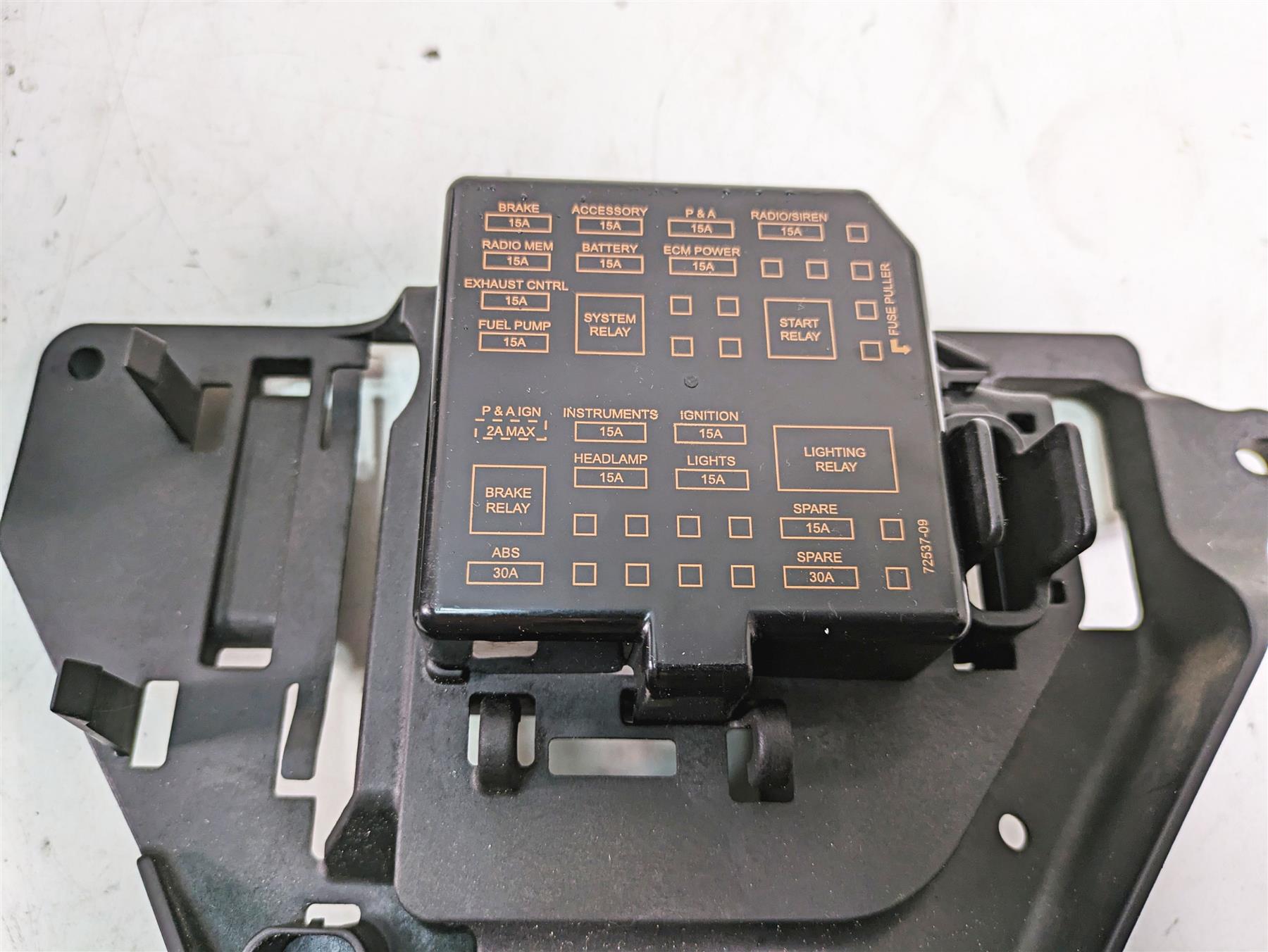 2009 Harley Touring FLHTCU Electra Glide Battery Tray & Electric Mounts 66281-09 {{ shop.shopifyCountryName }} - Mototech271