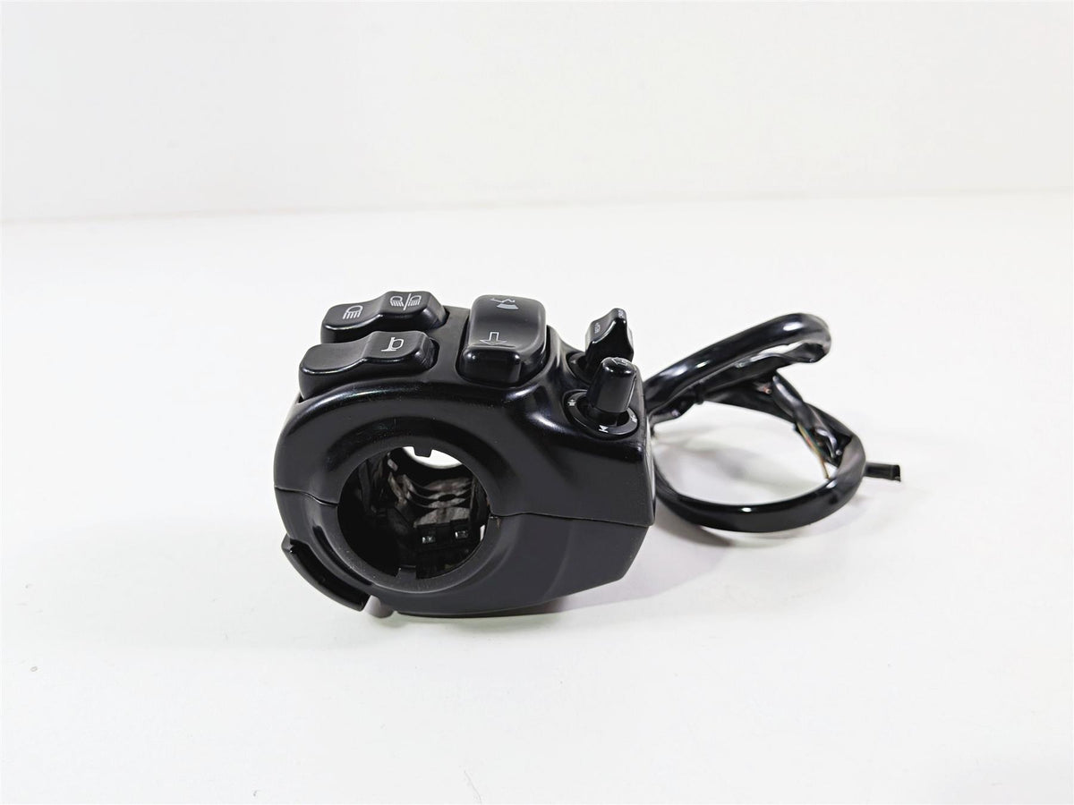 2016 Harley Touring FLHX Street Glide Left Hand Cruise Control Switch 71500128A {{ shop.shopifyCountryName }} - Mototech271
