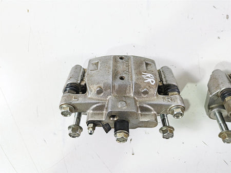 2022 Yamaha YXZ1000 R Rear Brake Caliper Set B5H-2580V-01-00 B5H-2580W-01-00 {{ shop.shopifyCountryName }} - Mototech271