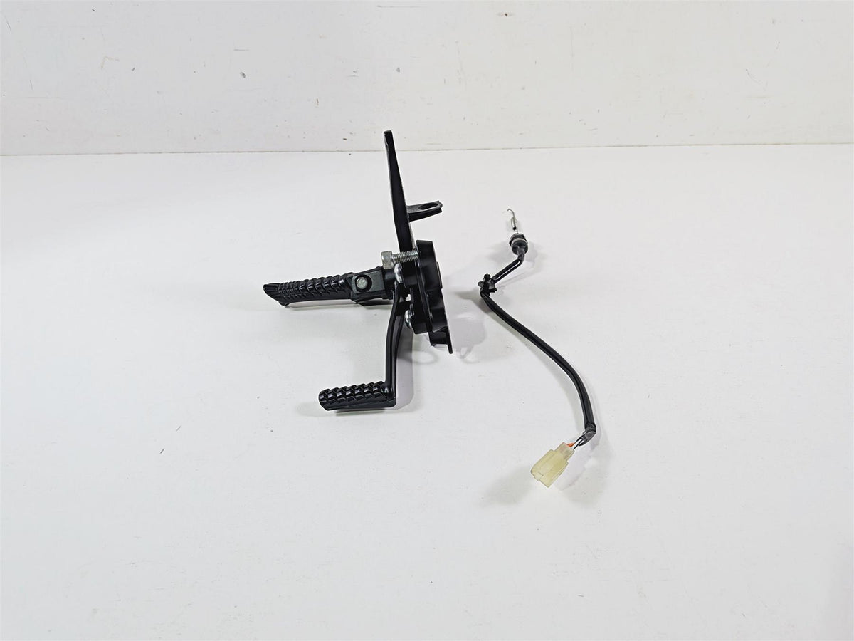 2024 Suzuki GSXR600 Right Front Footpeg Brake Pedal Set Rearset 43511-14J10 {{ shop.shopifyCountryName }} - Mototech271