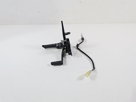2024 Suzuki GSXR600 Right Front Footpeg Brake Pedal Set Rearset 43511-14J10 {{ shop.shopifyCountryName }} - Mototech271