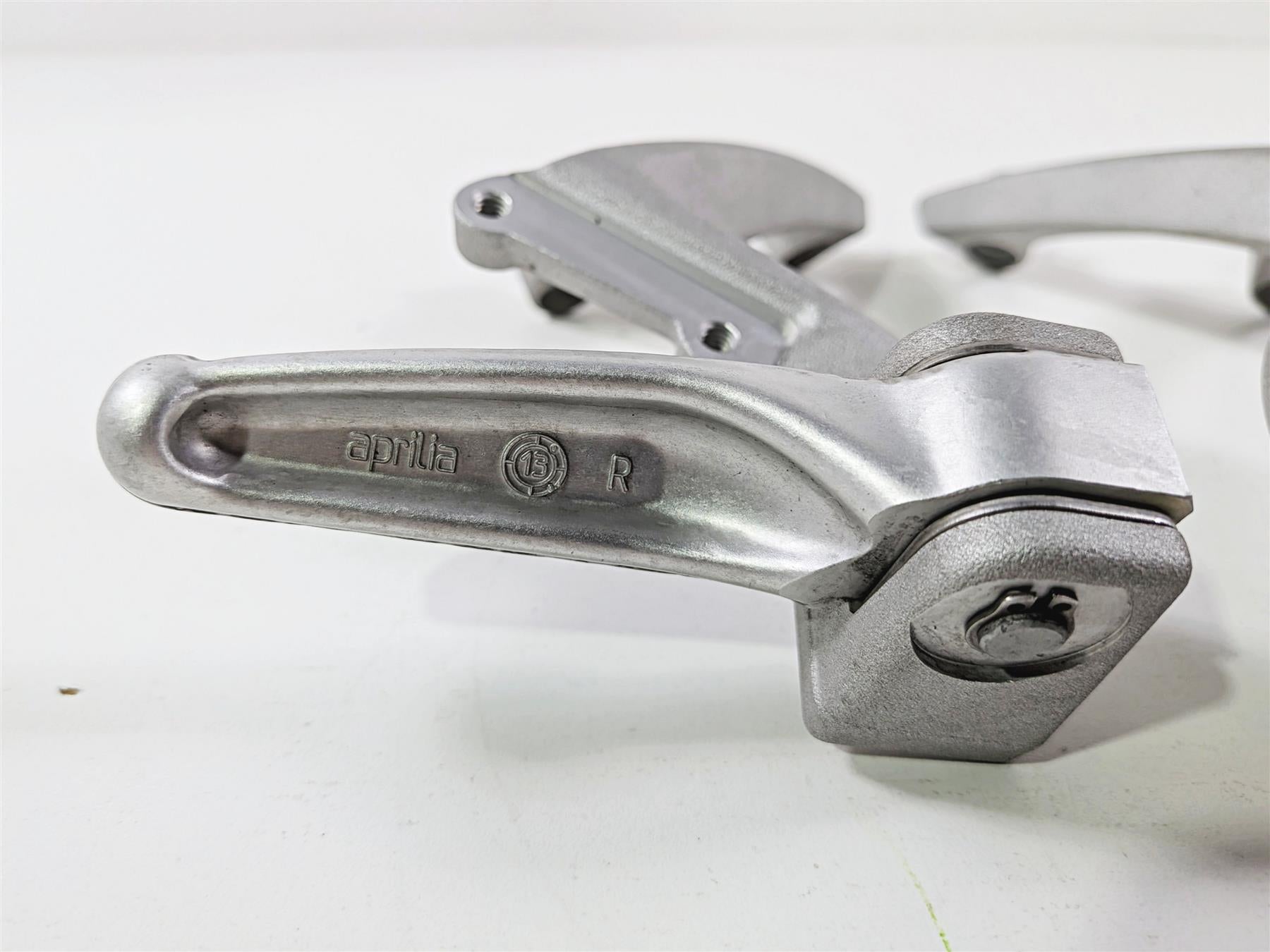 2014 Aprilia RSV4 RR Factory Rear Passenger Foot Peg Rest Set 893996 893997 {{ shop.shopifyCountryName }} - Mototech271