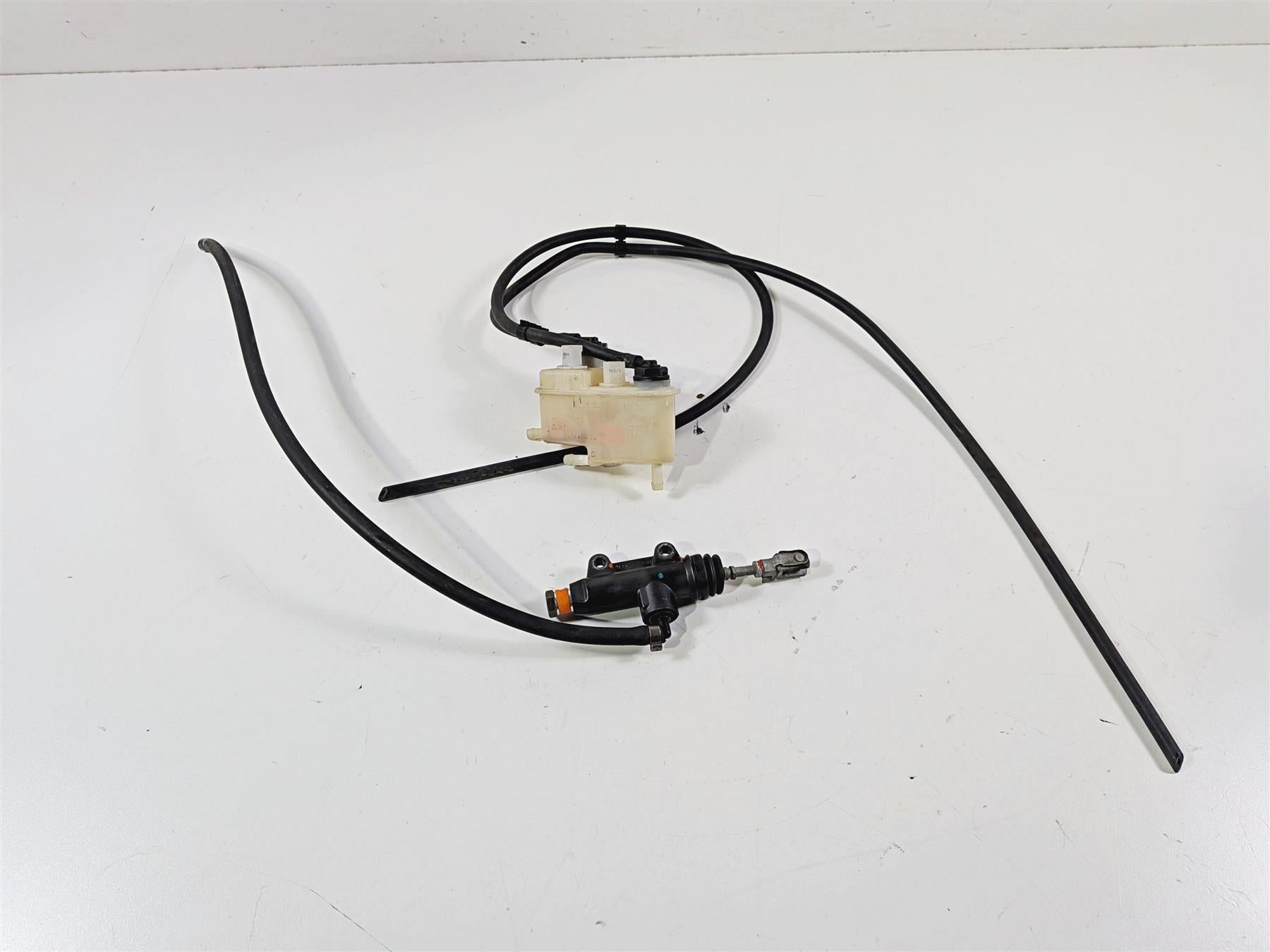 2002 BMW K1200LT 89V3 FTE Rear Brake Master Cylinder 34317650749