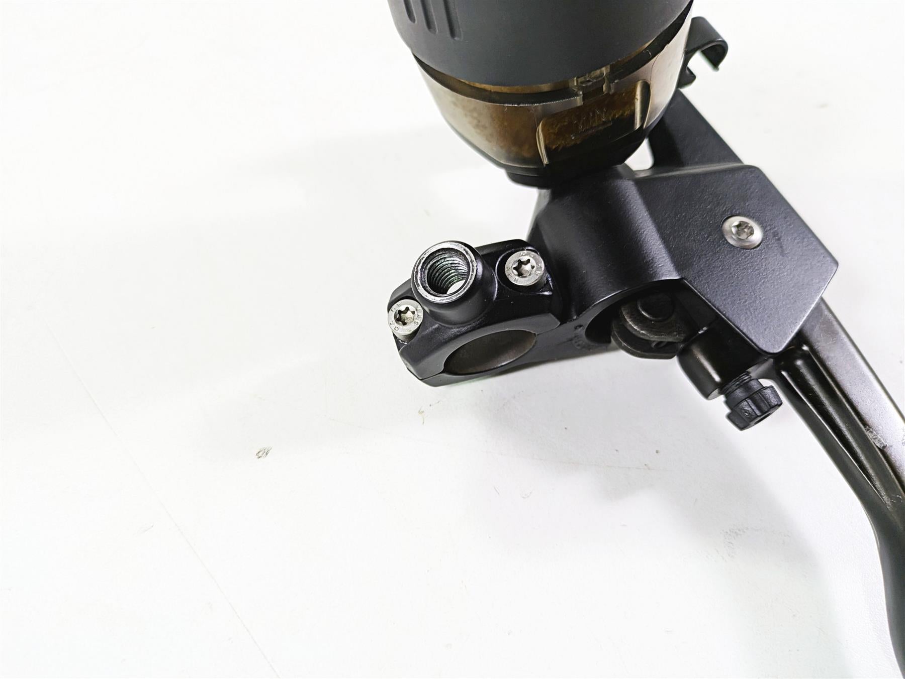 2012 BMW R1200R K27 Front Brake Master Cylinder - Abs Gen2 32728526916 {{ shop.shopifyCountryName }} - Mototech271