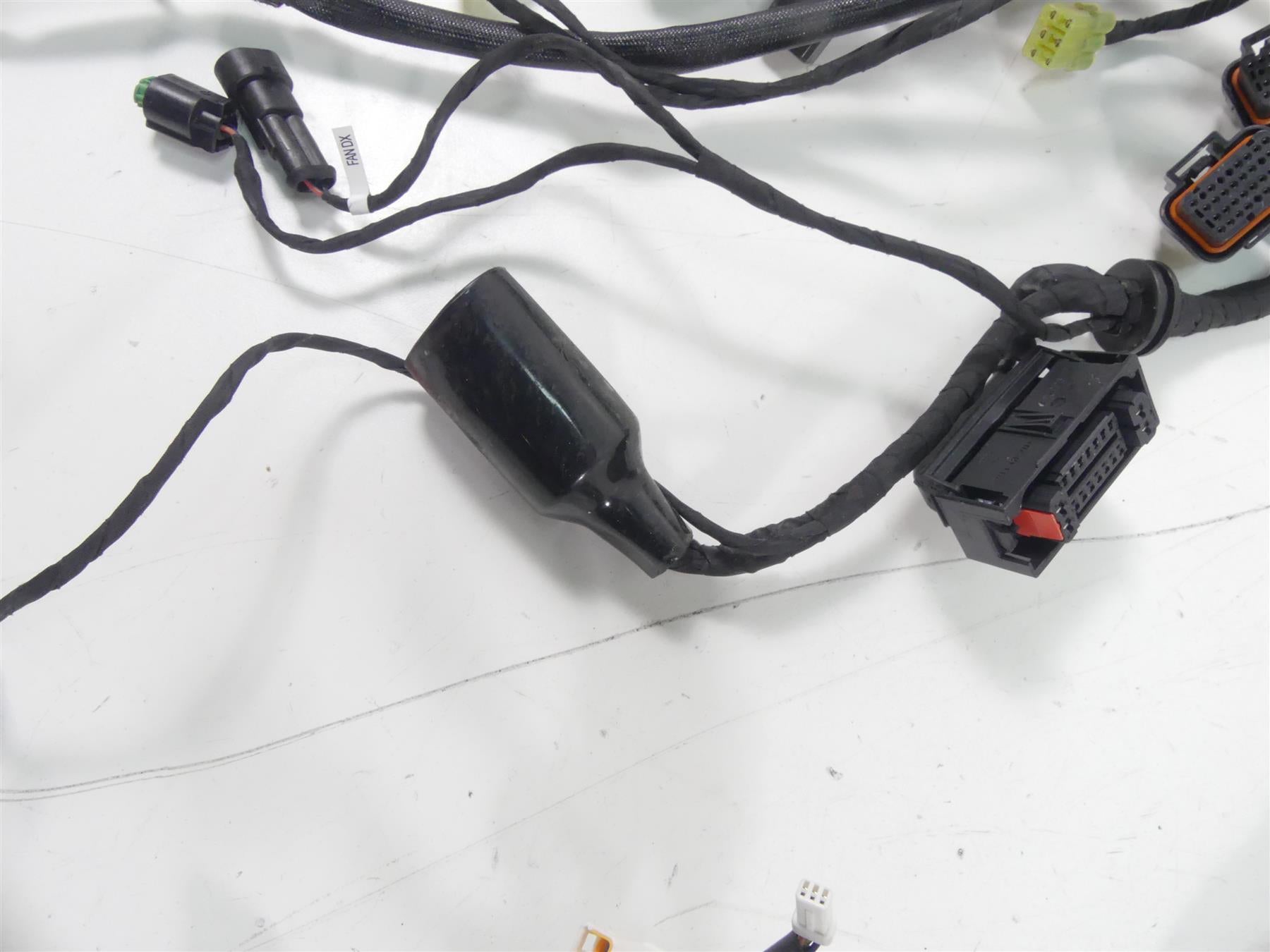 2015 Ducati Diavel Carbon Red Main Wiring Harness Loom - No Cuts 51019541D {{ shop.shopifyCountryName }} - Mototech271