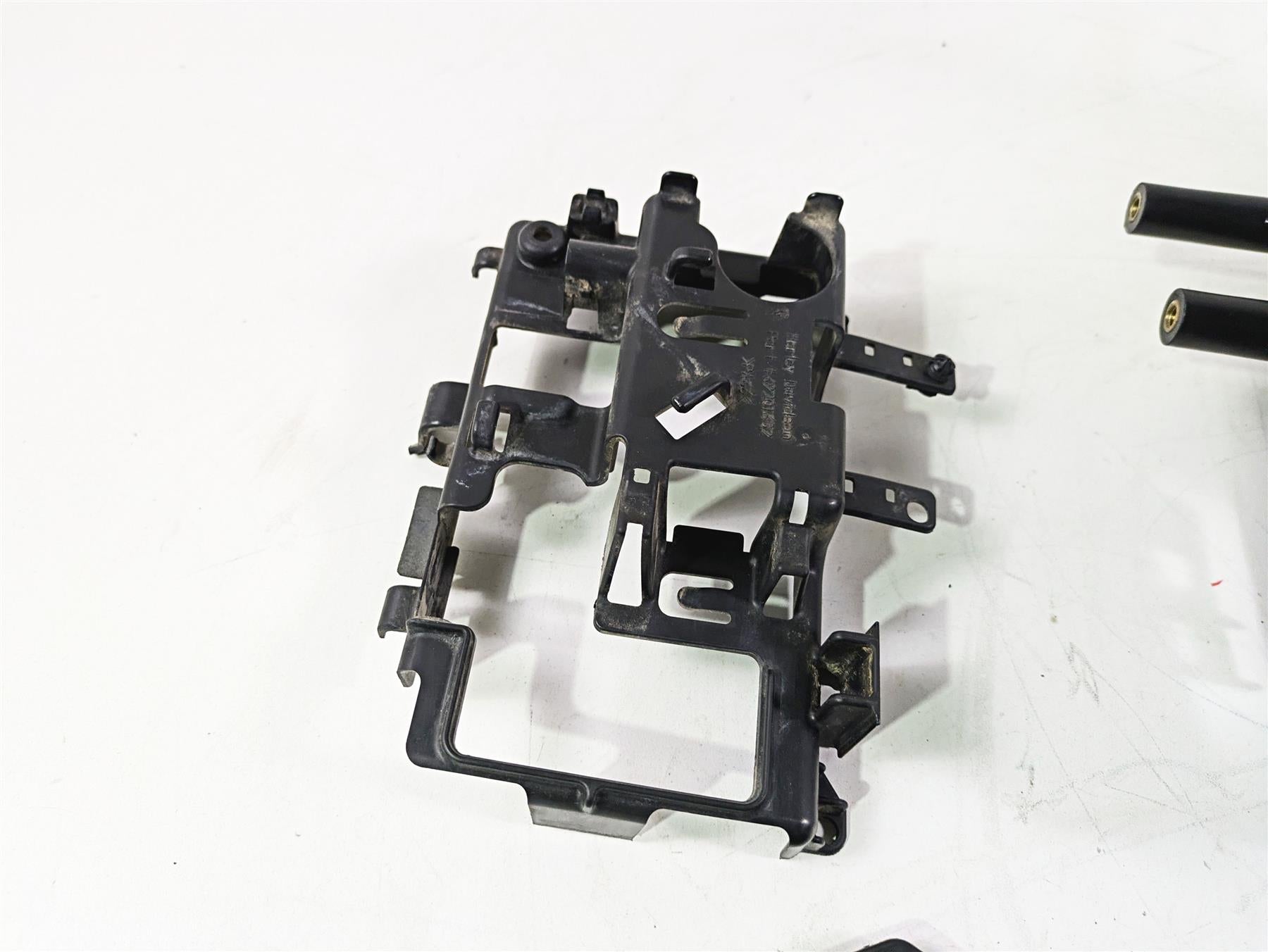 2018 Harley FXBR Softail Breakout Electrical Carrier Battery Set 69201632 {{ shop.shopifyCountryName }} - Mototech271