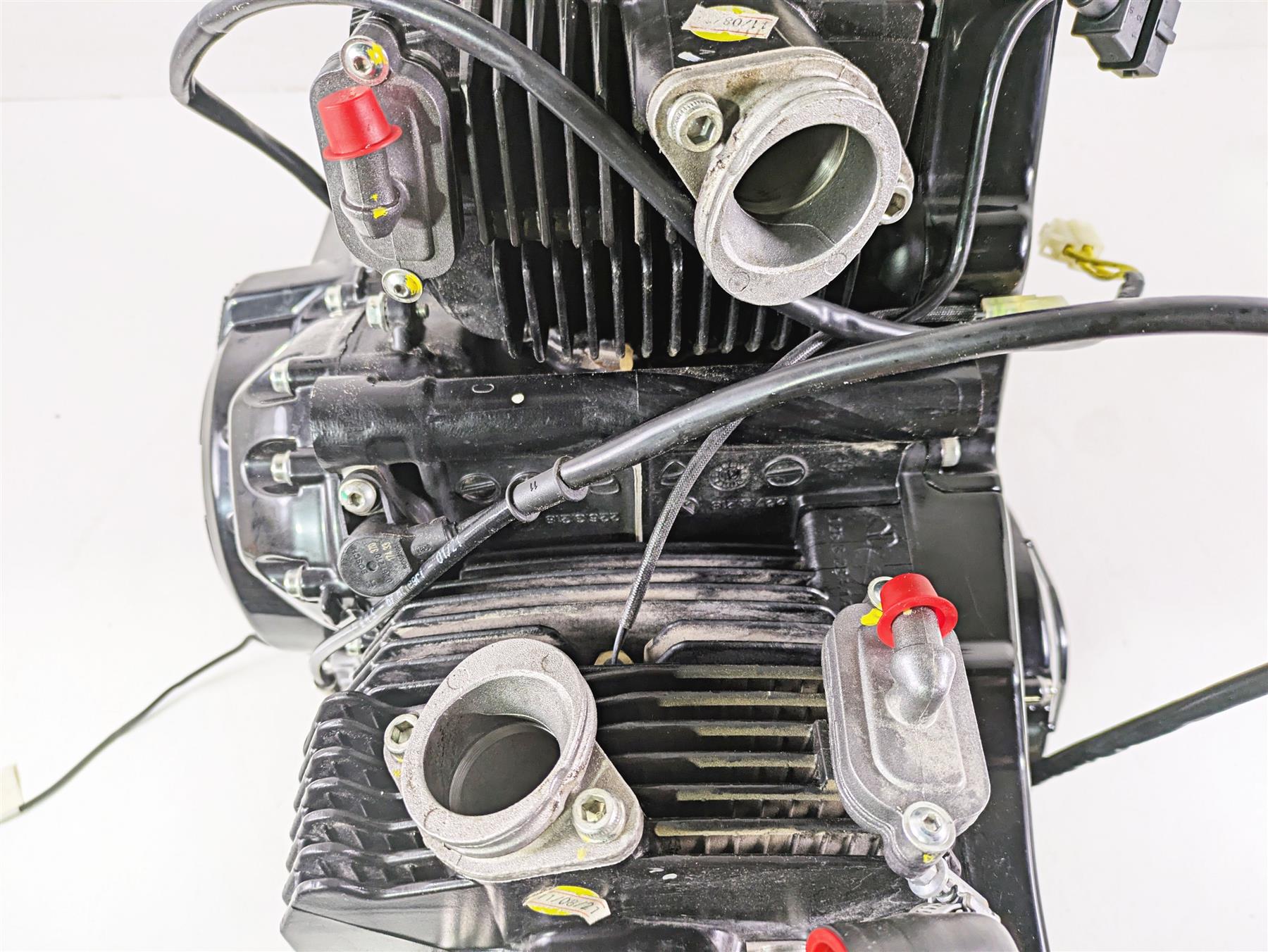 2022 Ducati Scrambler Desert Sled Complete Engine Motor + Transmission 225P0082A {{ shop.shopifyCountryName }} - Mototech271