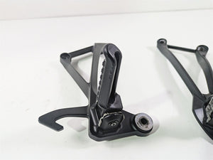 2016 Kawasaki ZX10R Ninja Rear Passenger Footpeg Rest Set 35063-0700-18R