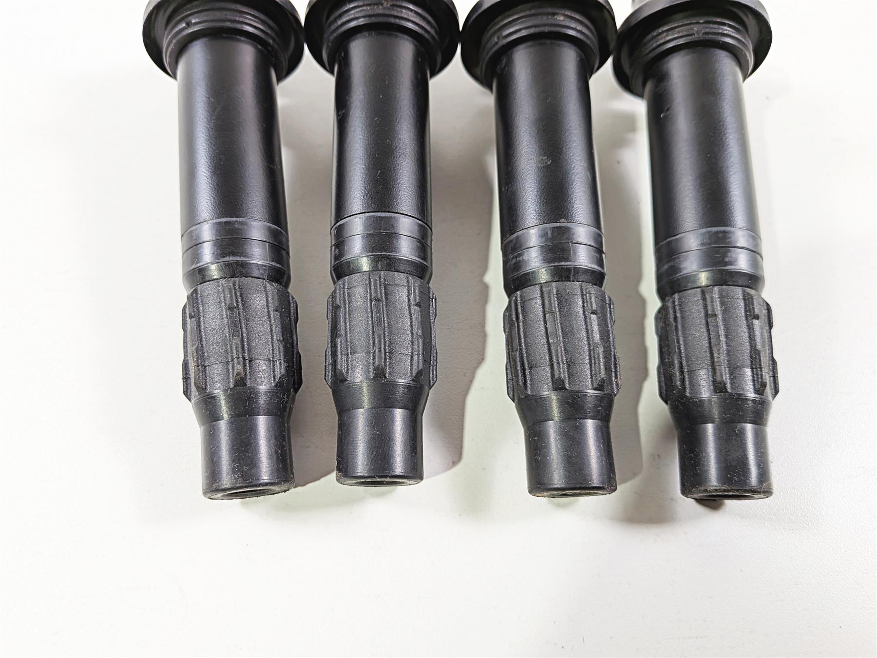 2008 Yamaha YZF R1 RN19 Stick Ignition Coil Set 4C8-82310-00-00 F6T568 {{ shop.shopifyCountryName }} - Mototech271