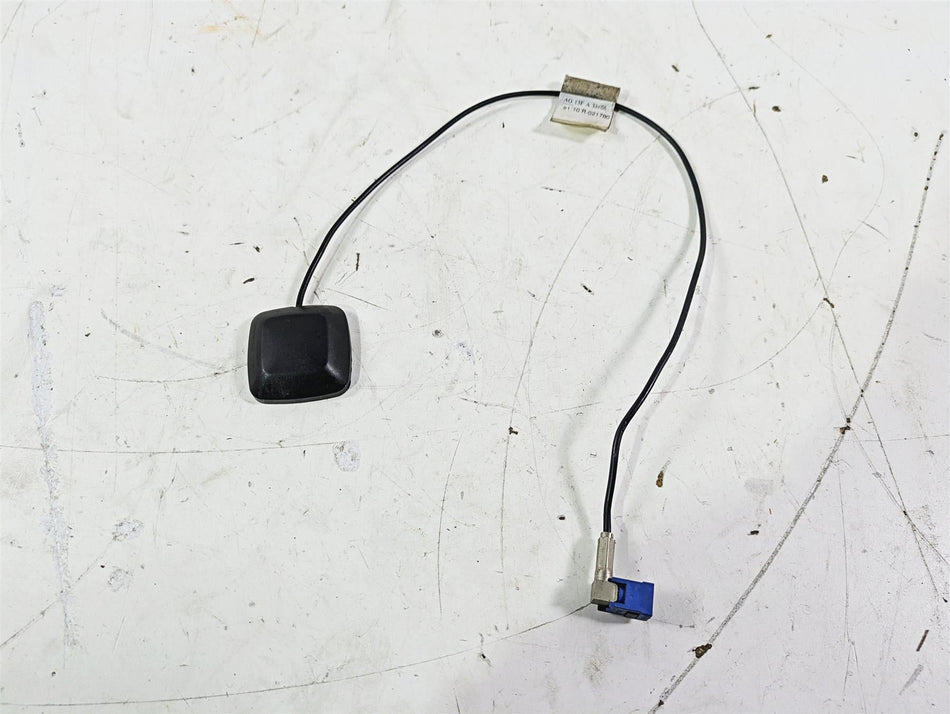 2007 Harley Touring FLHTCU SE CVO E-Glide Gps Antenna 76000222 {{ shop.shopifyCountryName }} - Mototech271