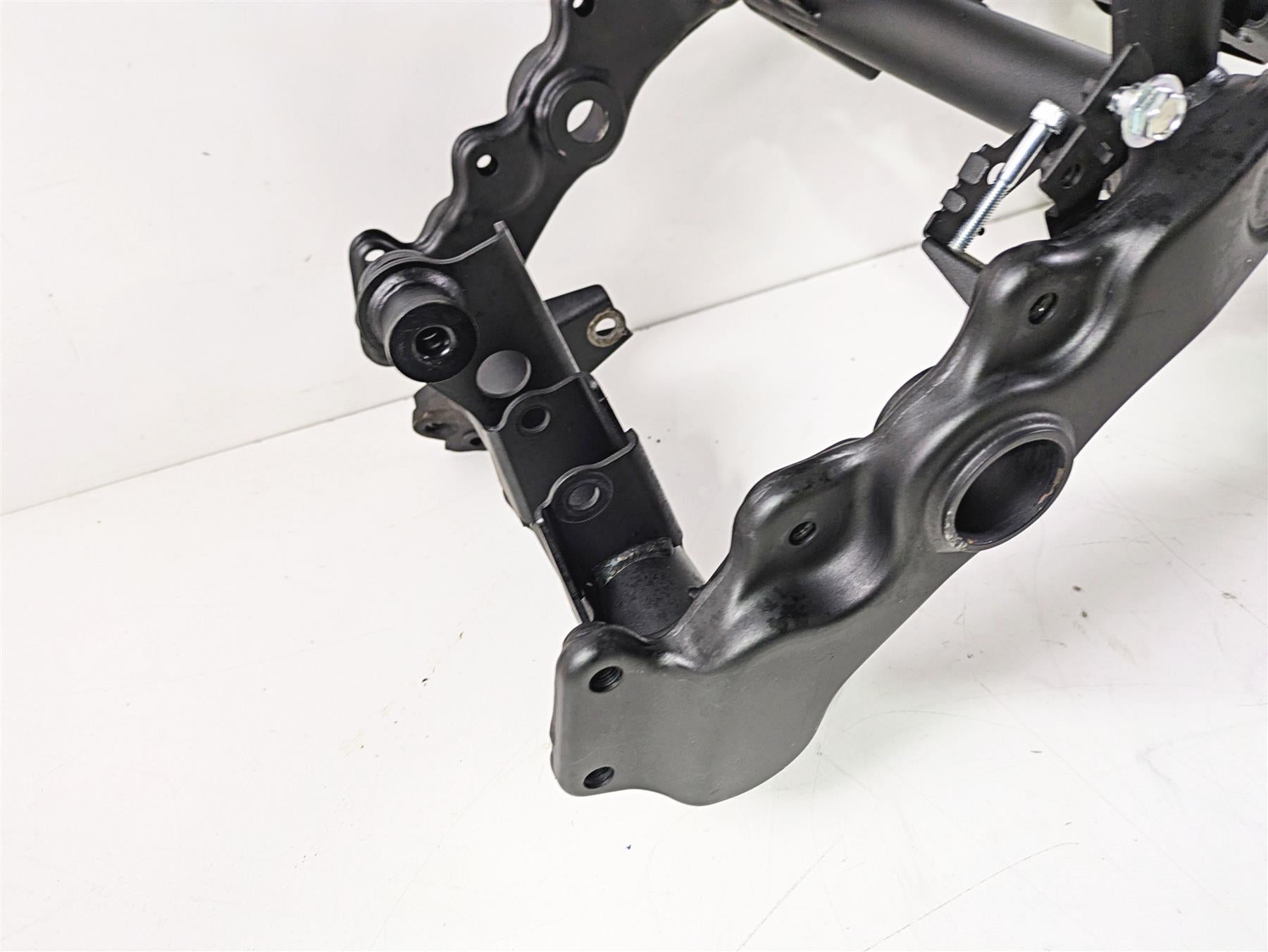 2022 Kawasaki ZR900RS Cafe Straight Main Frame Chassis With Texas Salvage Title 32160-1916-18R {{ shop.shopifyCountryName }} - Mototech271