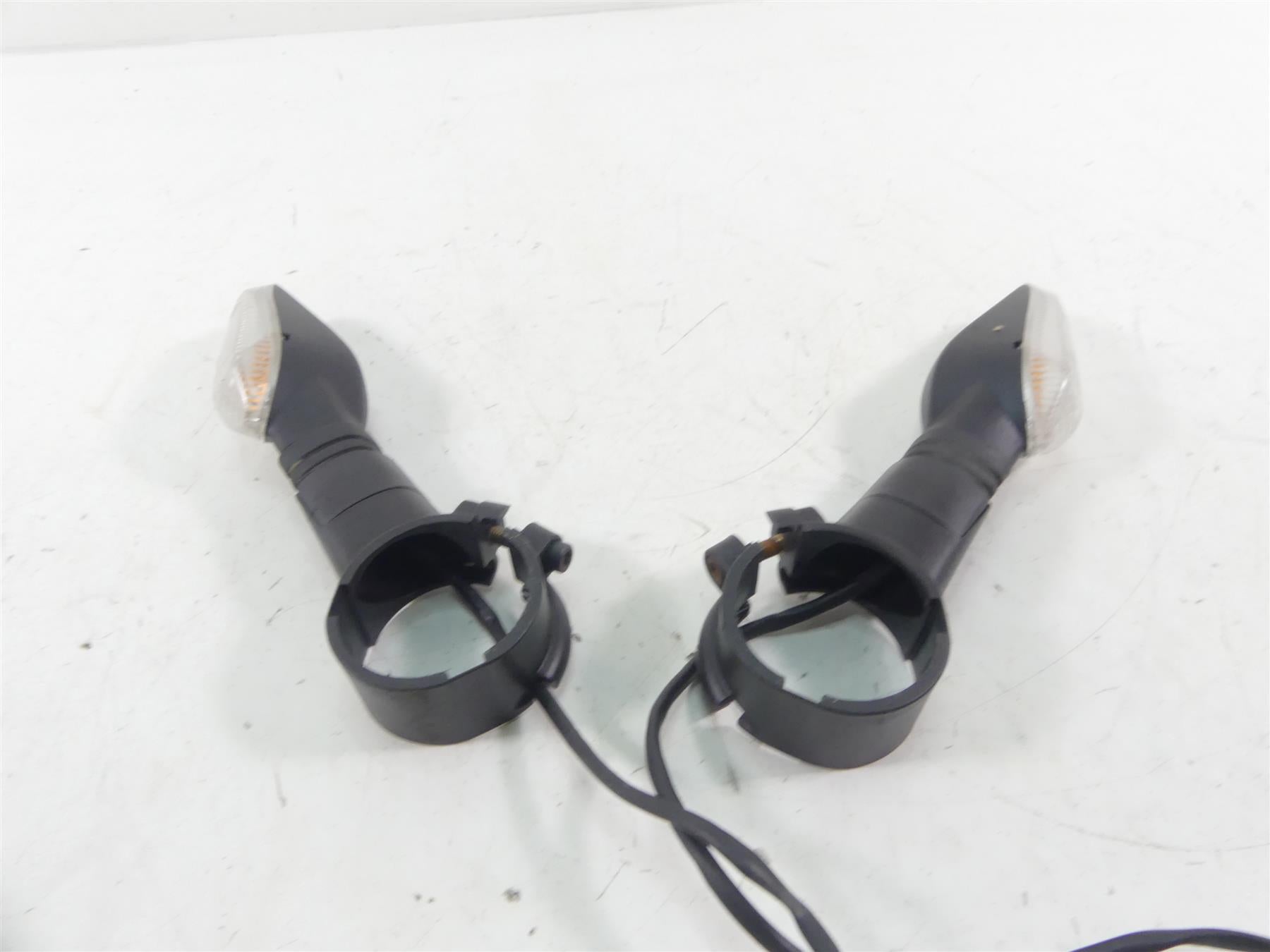 2015 Ducati Monster 1200 S Front Left Right Blinker Set 53010236B 53010226B {{ shop.shopifyCountryName }} - Mototech271