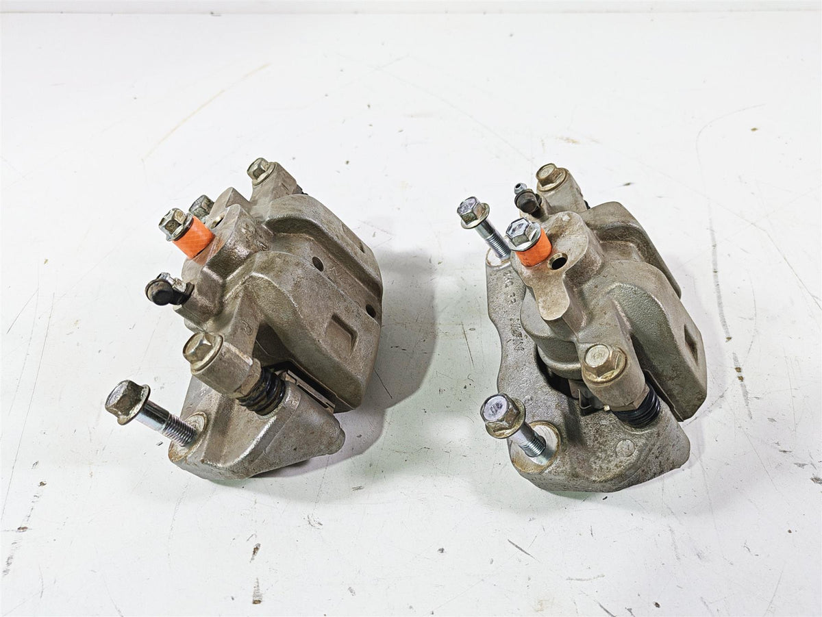 2022 Yamaha YXZ1000 R Front Brake Caliper Set B5H-2580T-01-00 B5H-2580U-01-00 {{ shop.shopifyCountryName }} - Mototech271