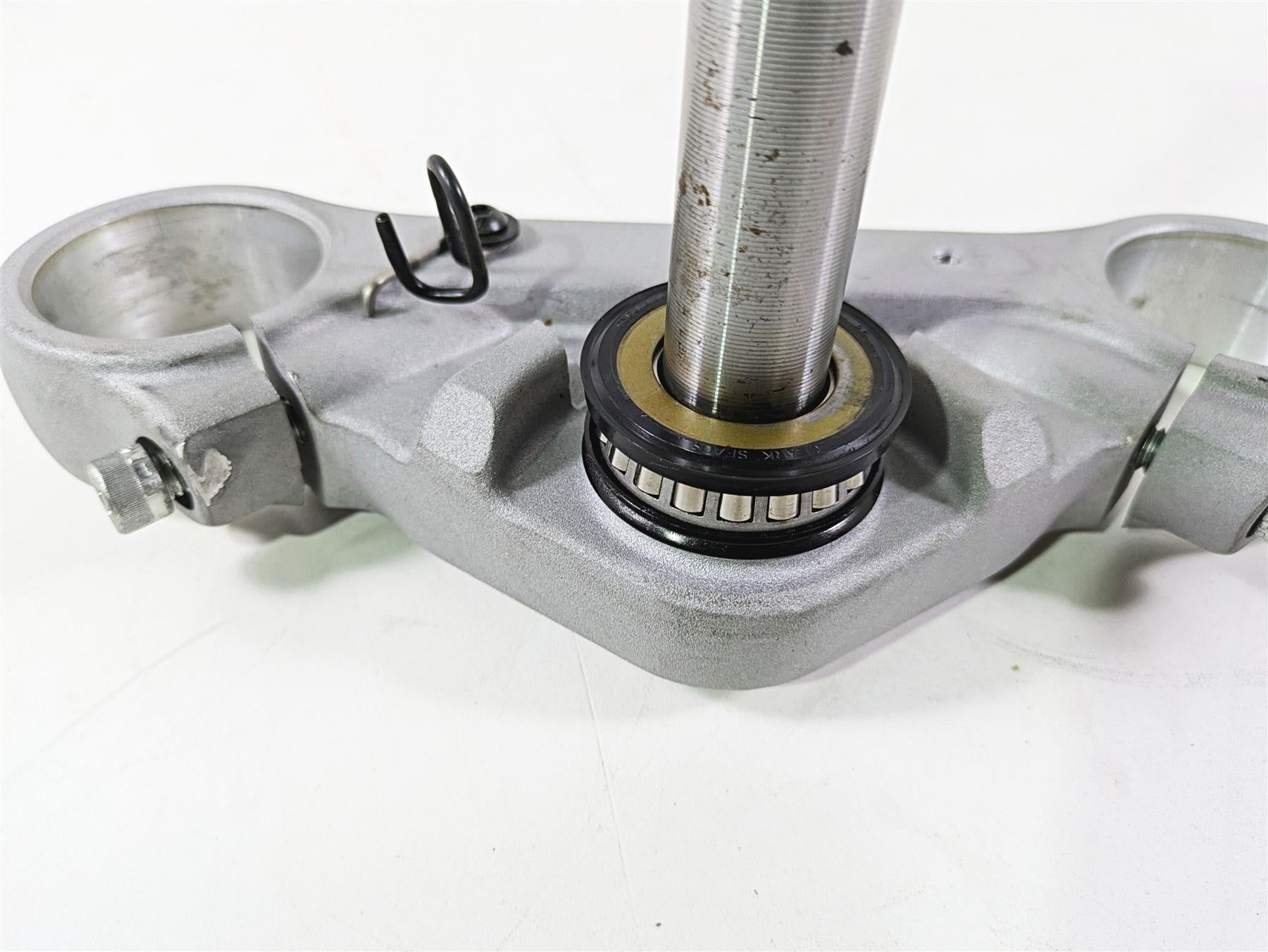 2009 Harley XR1200 Sportster Lower Triple Tree Steering Clamp 56mm 46050-08 {{ shop.shopifyCountryName }} - Mototech271