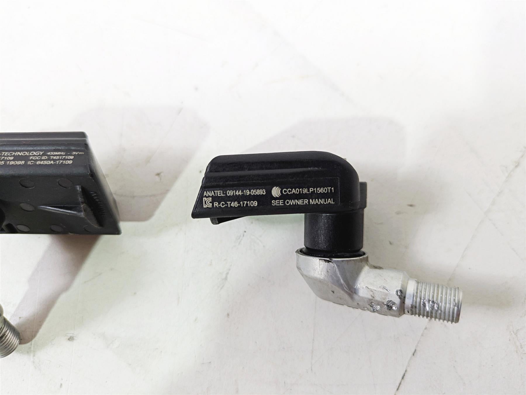 2022 KTM 1290 Super Adventure S Front Rear Tire Pressure Sensor Set 61912033000 {{ shop.shopifyCountryName }} - Mototech271
