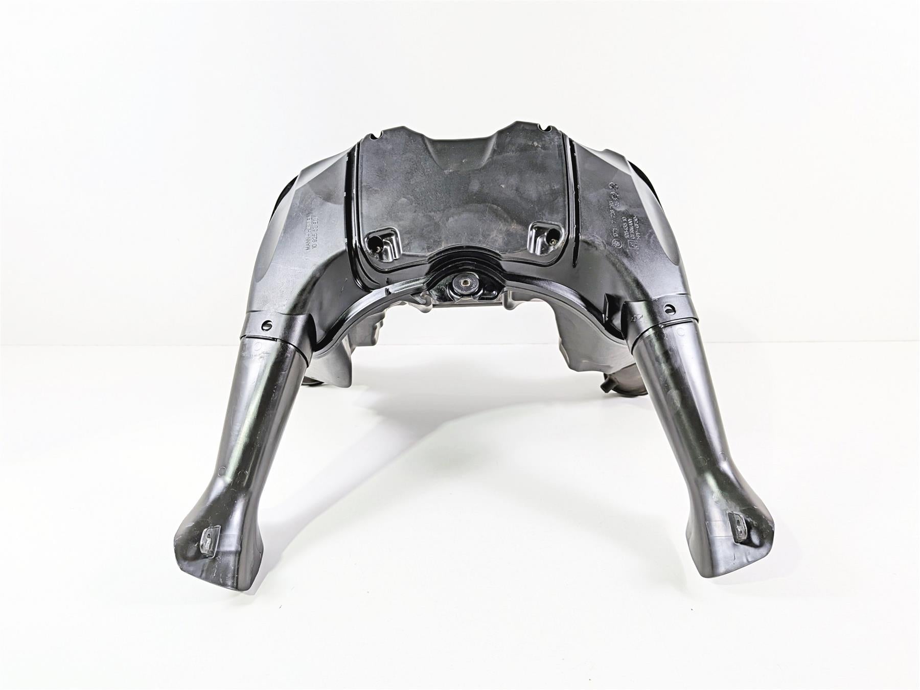 2015 BMW R1200GS K50 Air Box Cleaner Breather Filter & All Tubes 13717726792 {{ shop.shopifyCountryName }} - Mototech271