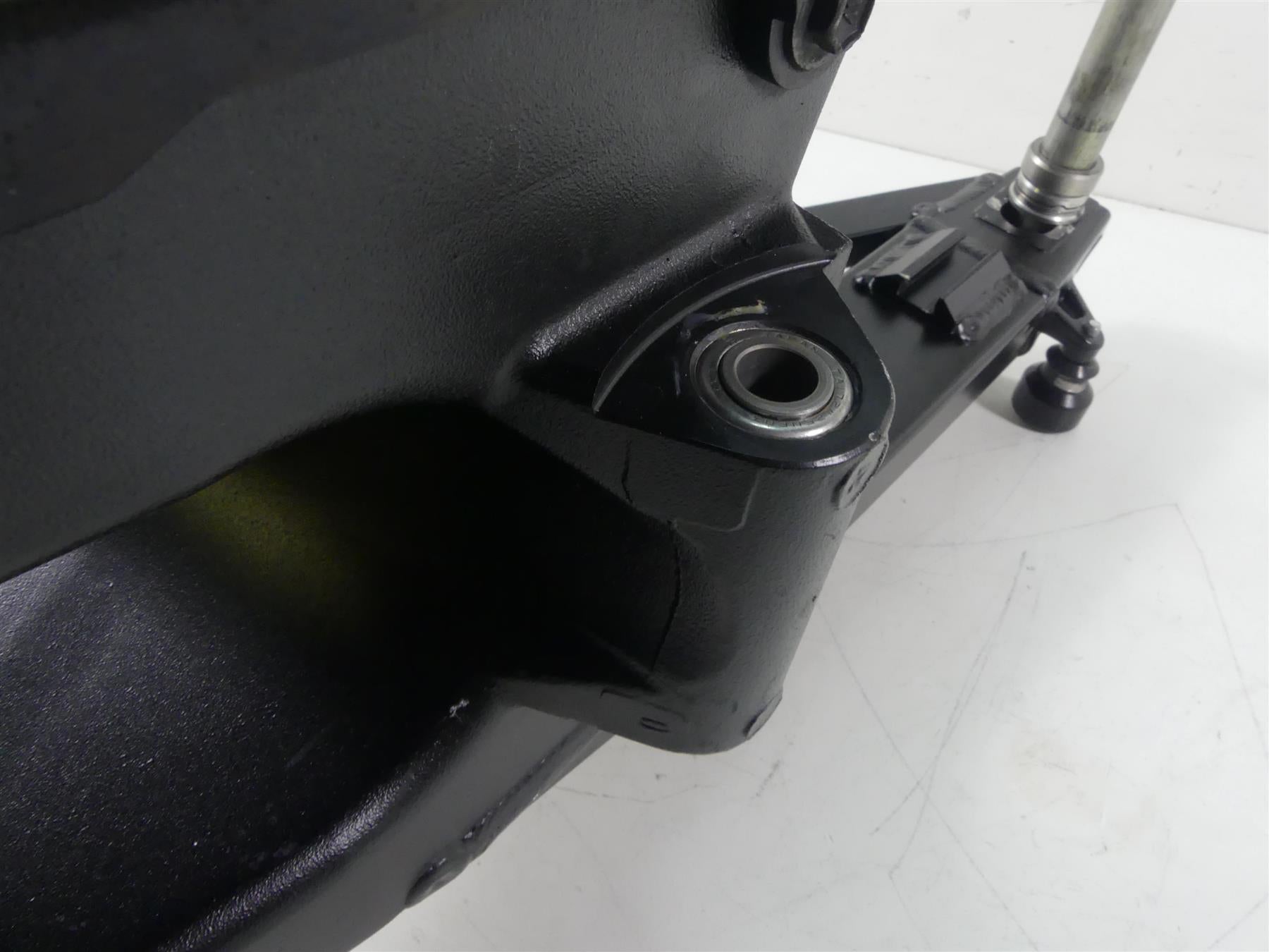 2020 Suzuki GSX1300 R Hayabusa Rear Swingarm Swing Arm + Axle 61000-24F50-YAP {{ shop.shopifyCountryName }} - Mototech271