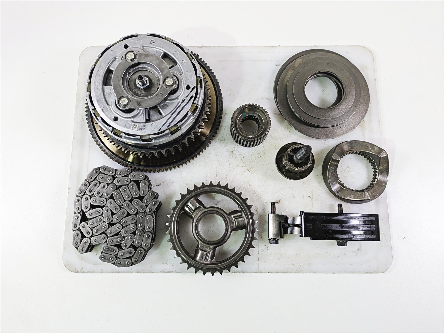 2019 Harley Softail FXDR 114 Clutch Primary Drive Set Kit 37000263A {{ shop.shopifyCountryName }} - Mototech271