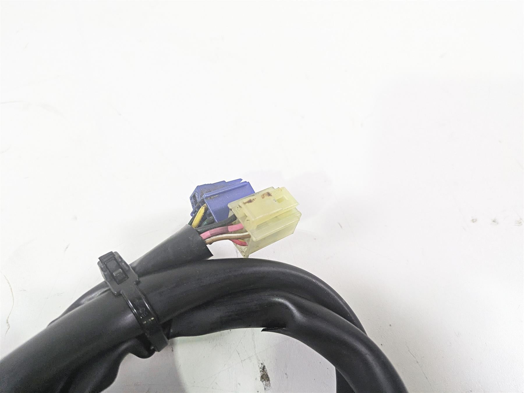 2006 Yamaha XVS650 V-Star Classic Left Hand Control Switch 5VN-83973-20-00 {{ shop.shopifyCountryName }} - Mototech271