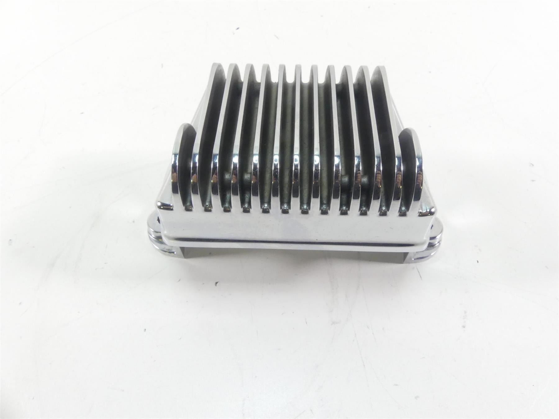 2009 Harley FLHTCU SE4 CVO E-Glide Chrome Rectifier Voltage Regulator 74622-09 {{ shop.shopifyCountryName }} - Mototech271