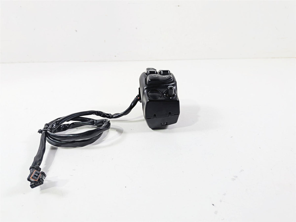 2020 Harley Touring FLTRK Road Glide Right Hand Control Switch Boom Gts 71500501 {{ shop.shopifyCountryName }} - Mototech271