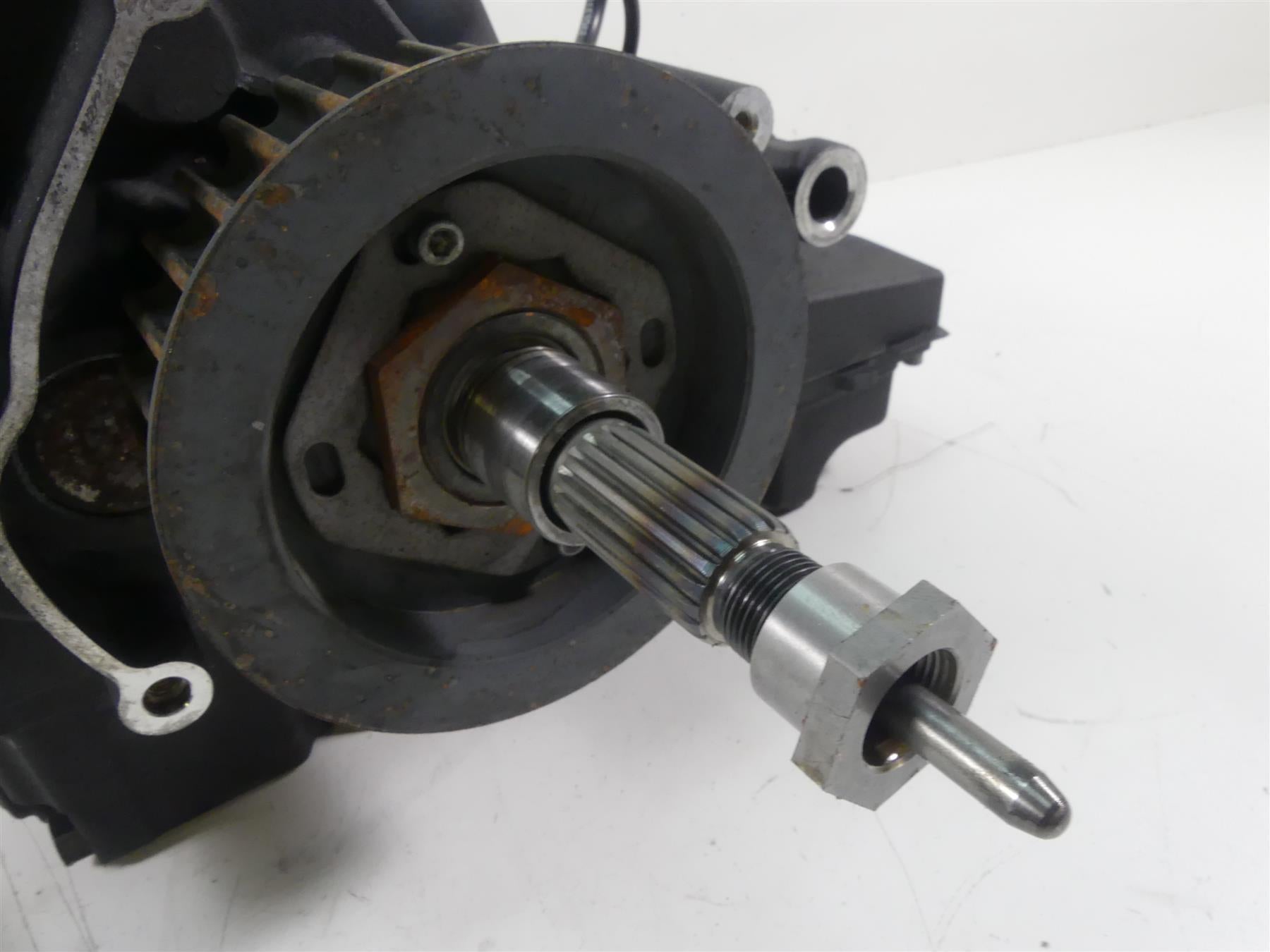 2016 Harley Touring FLTRX Road Glide 6-Speed Transmission Gear Box -19K 33166-10 {{ shop.shopifyCountryName }} - Mototech271