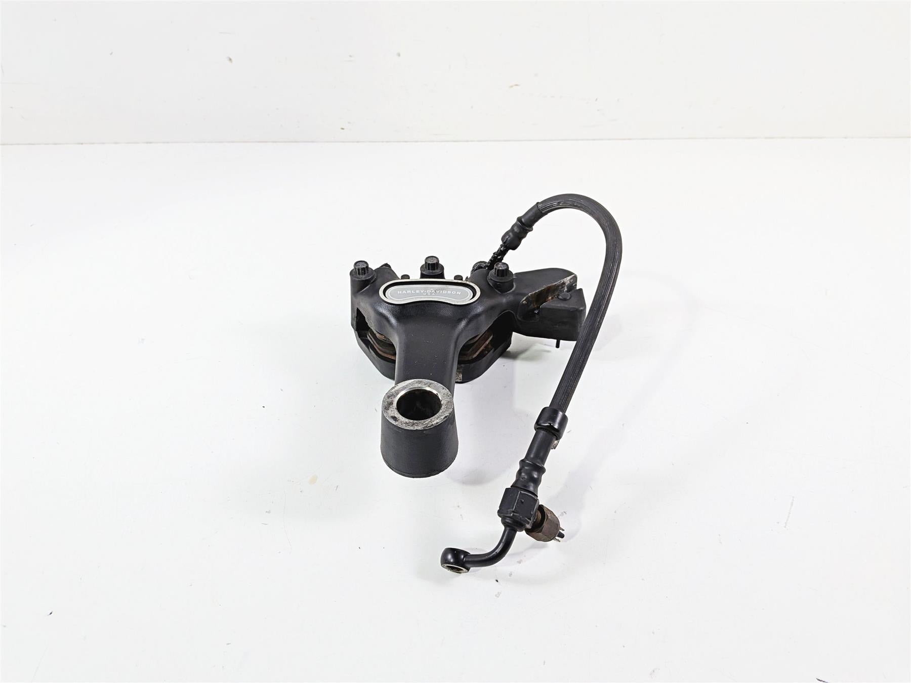 2007 Harley Dyna FXDB Street Bob Rear Brake Caliper + Line 44017-06 {{ shop.shopifyCountryName }} - Mototech271