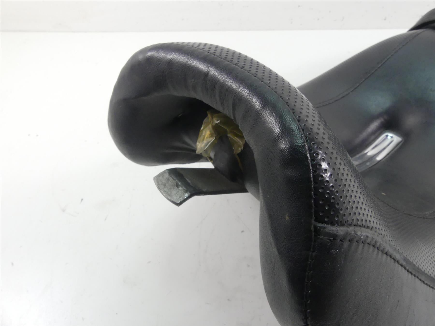 2004 Harley Softail FXSTD SE CVO Deuce Seat Saddle - Read 52097-00 {{ shop.shopifyCountryName }} - Mototech271