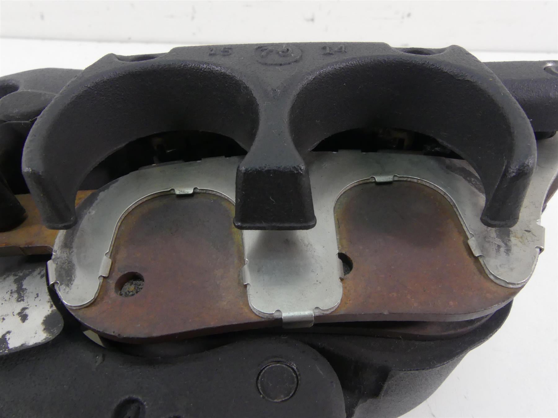 2015 Harley FXDF Dyna Fat Bob Rear Brake Caliper + Line For 25mm Axle 40908-08 {{ shop.shopifyCountryName }} - Mototech271