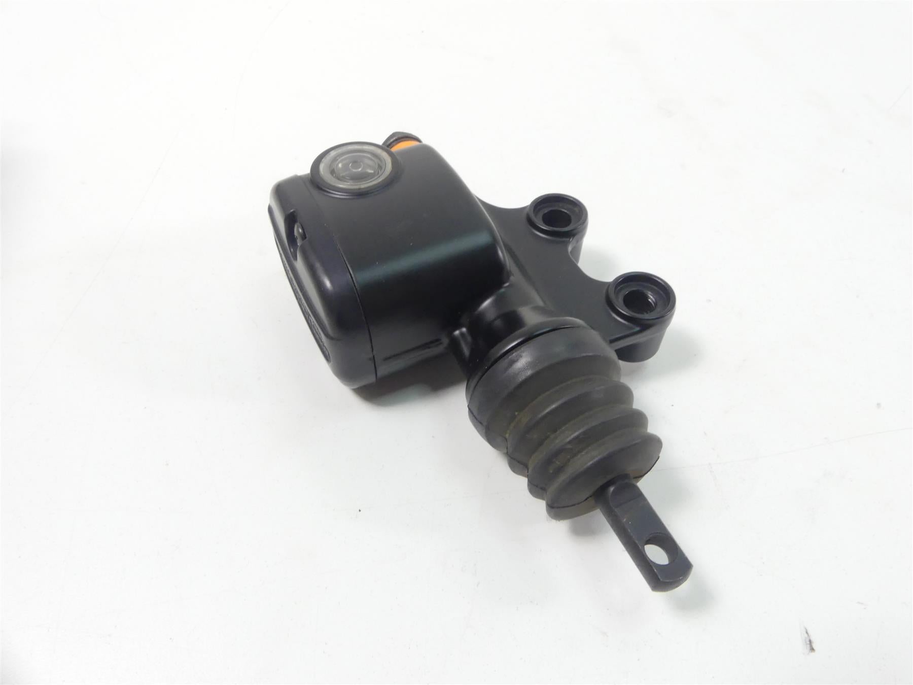 2014 Harley Touring FLHTK Electra Glide Rear Brake Master Cylinder 41700028A {{ shop.shopifyCountryName }} - Mototech271