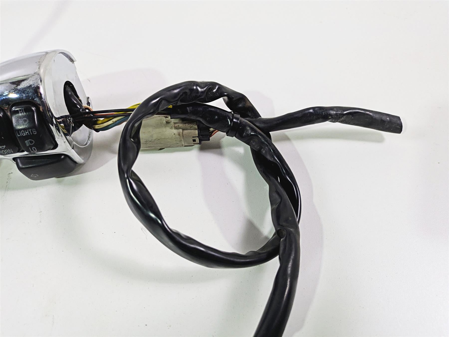 2008 Harley FXCWC Softail Rocker Left Right Chrome Control Switch Set 71682-06A {{ shop.shopifyCountryName }} - Mototech271