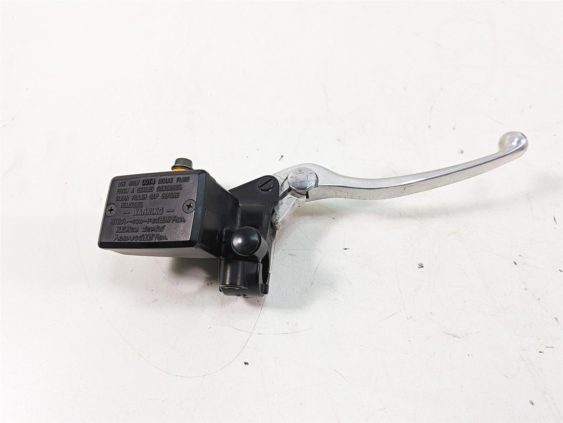 2002 Yamaha FZ1 FZS1000 Fazer Nissin Front Brake Master Cylinder 5DM-W2587-00-00 {{ shop.shopifyCountryName }} - Mototech271