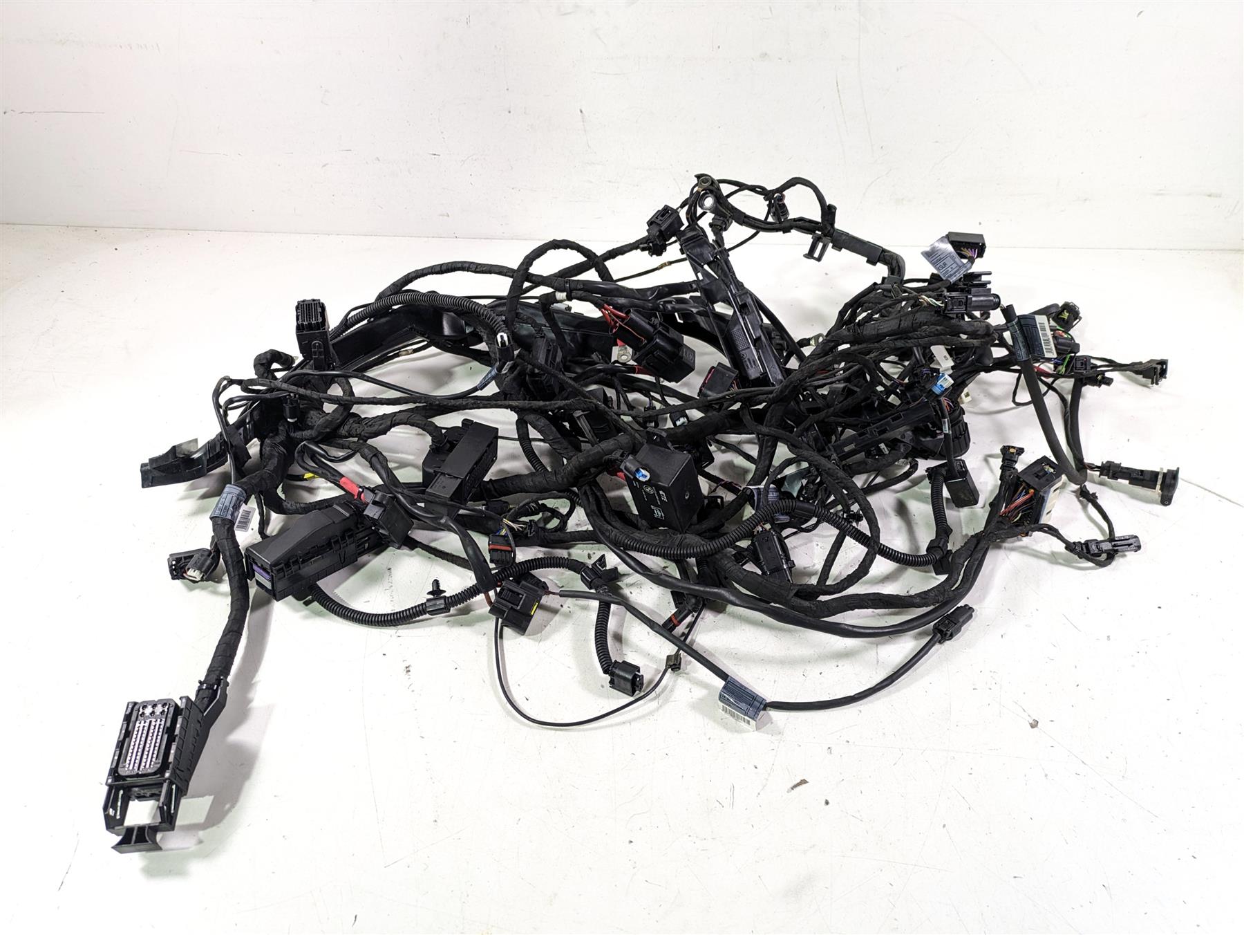 2022 BMW R1250 RT K052 Main & Engine Wiring Harness Esa - Read 61111683202