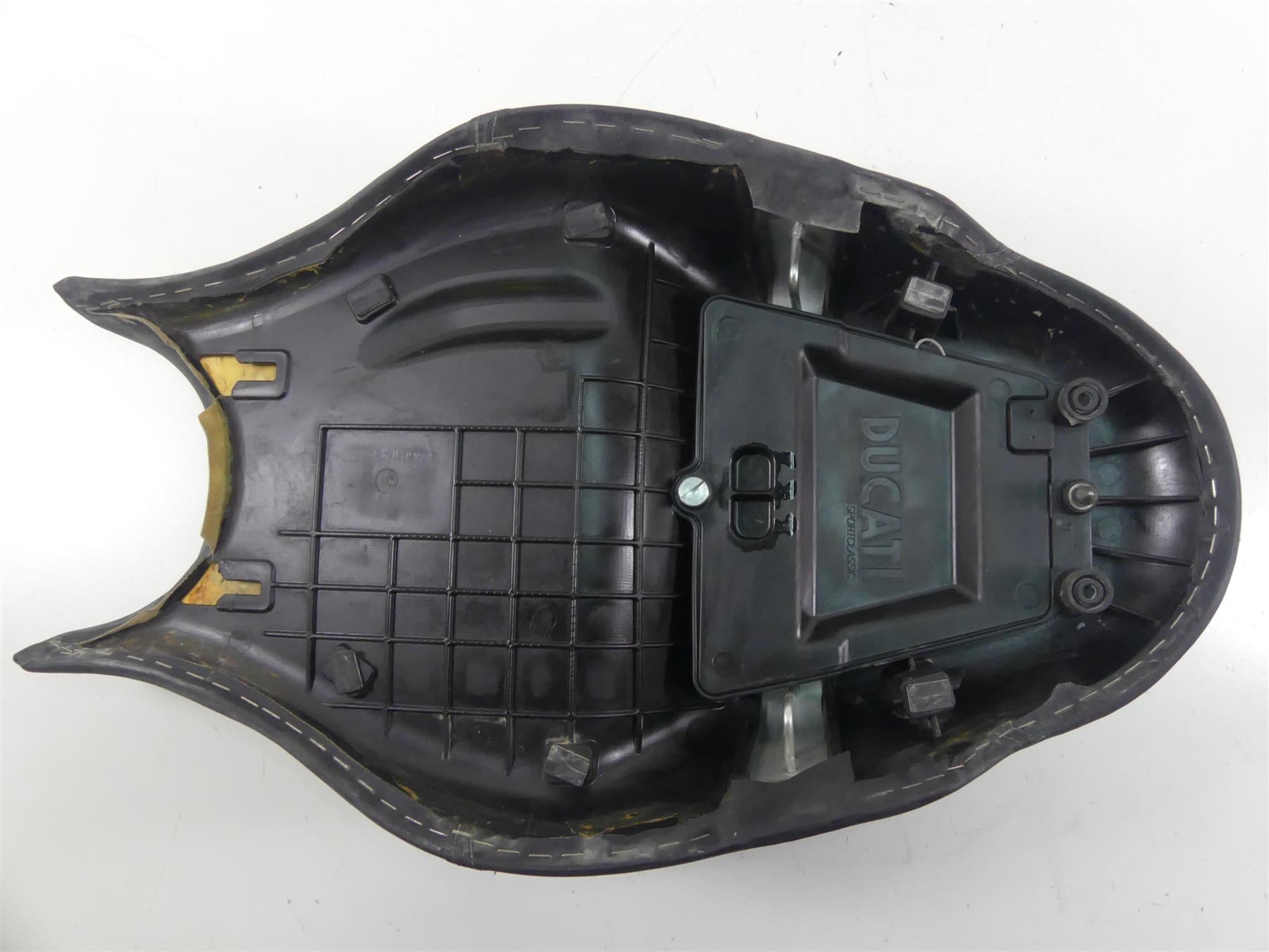 2007 Ducati Sport Classic GT1000 Rider Driver Seat Saddle 59510791A {{ shop.shopifyCountryName }} - Mototech271