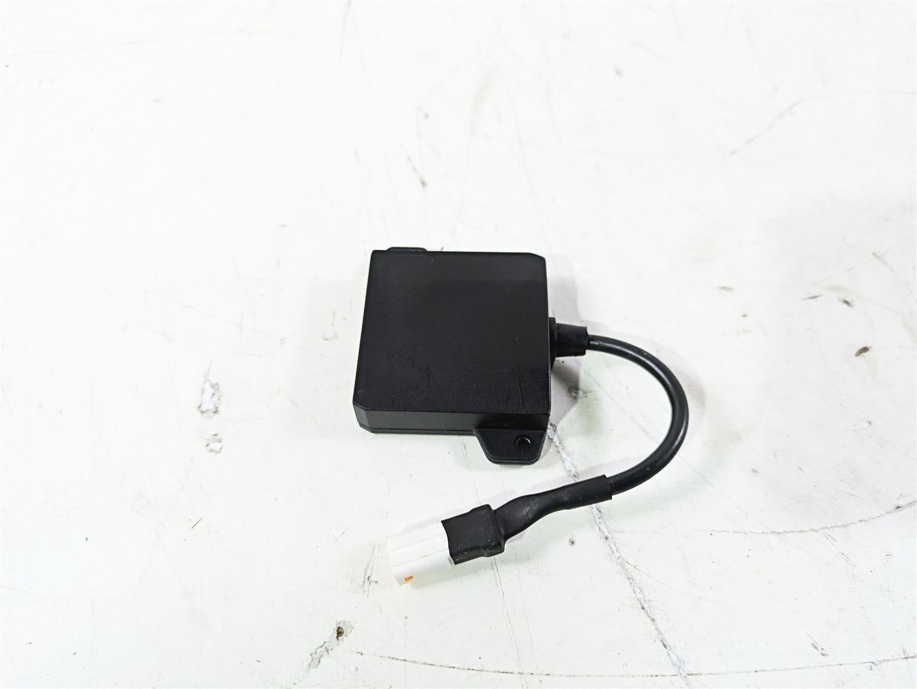 2022 MV Agusta F3 800 Rosso Gps Control Module Unit 8000C9312 {{ shop.shopifyCountryName }} - Mototech271