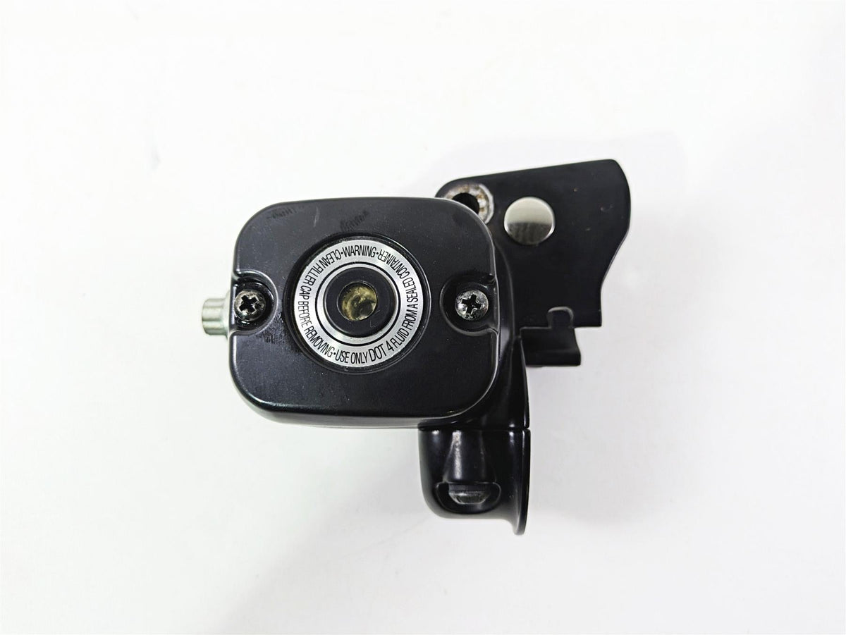 2011 Harley FXDC Dyna Super Glide Front Brake Master Cylinder 9/16" 45019-08C {{ shop.shopifyCountryName }} - Mototech271