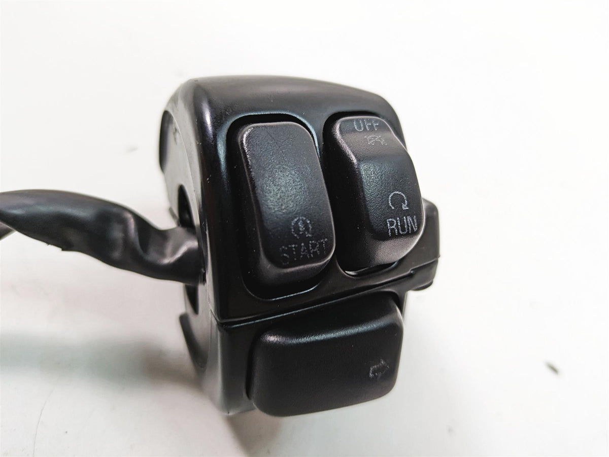 2009 Harley Softail FLSTSB Cross Bones Right Hand Start Control Switch 71684-06 {{ shop.shopifyCountryName }} - Mototech271