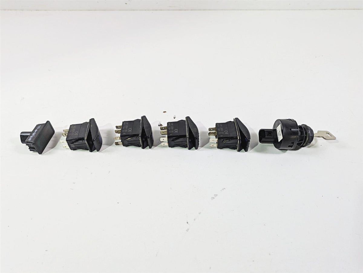 2020 Yamaha YXZ1000 R SS XTR Ignition Light Awd Switch Set 5UG-H2510-00-00 {{ shop.shopifyCountryName }} - Mototech271
