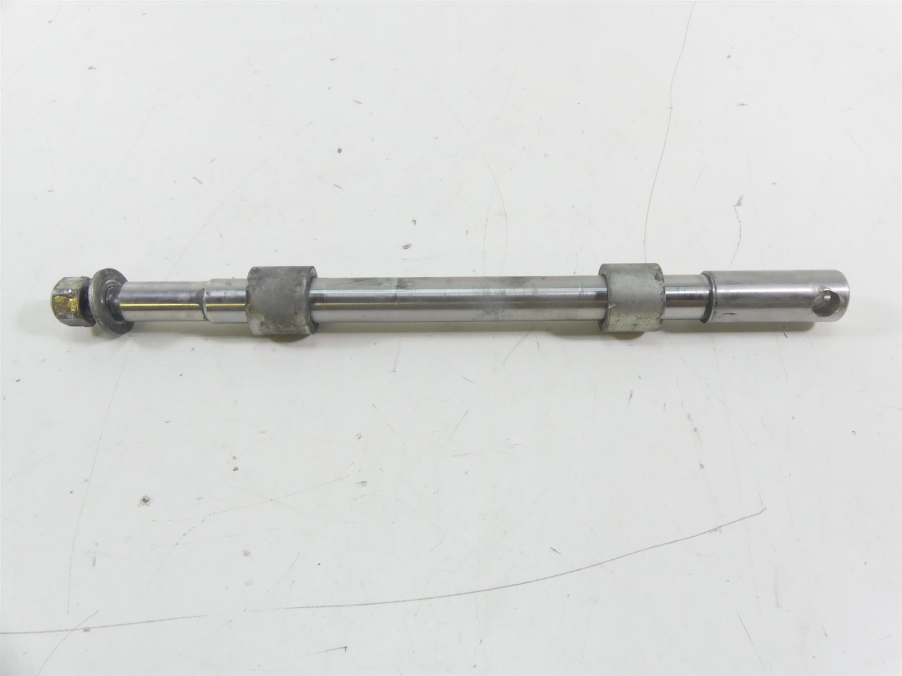 2005 Harley FXDWGI Dyna Wide Glide Front Axle Wheel Spindle 3/4