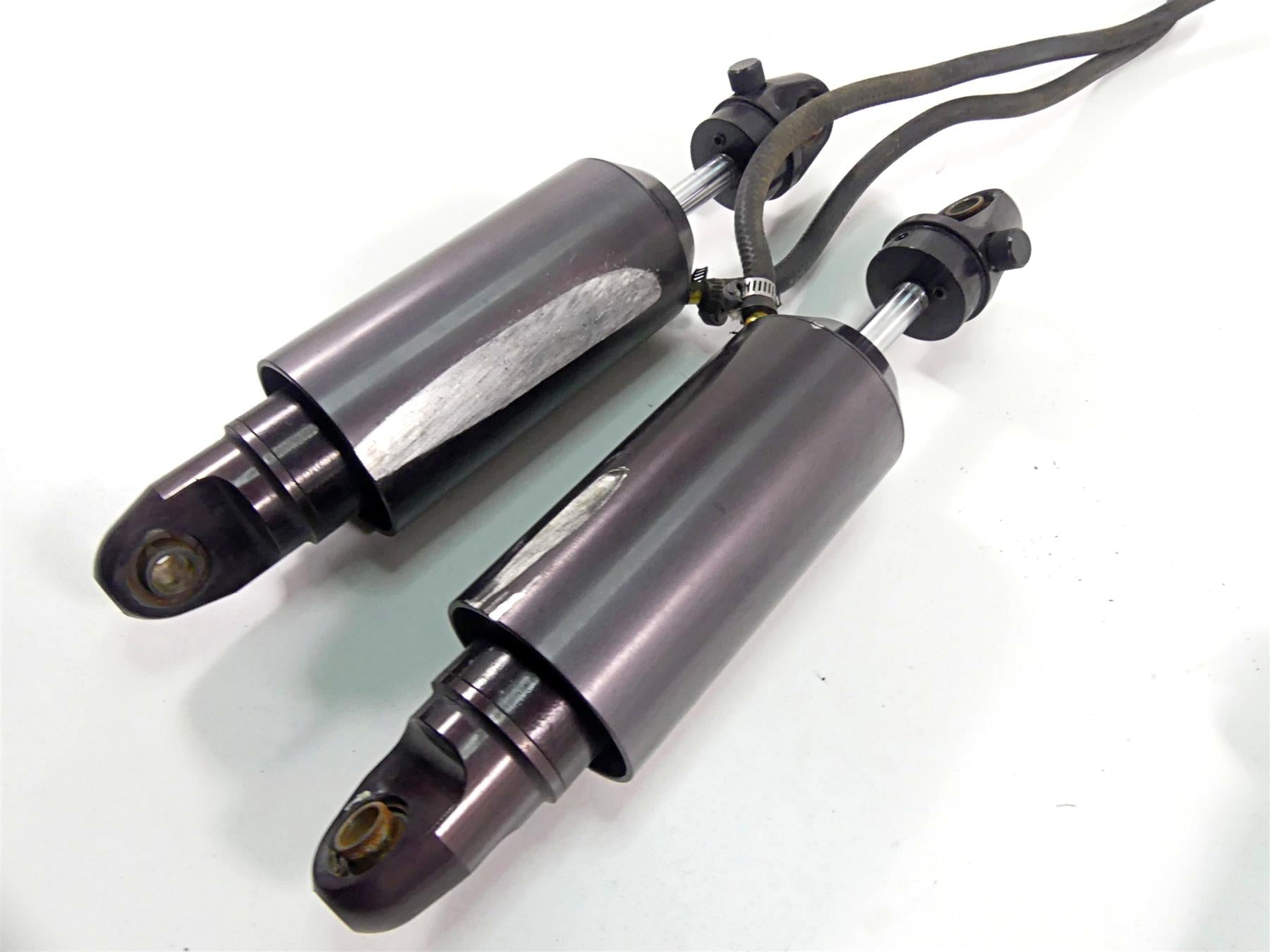 2014 Harley VRSCF Muscle V-Rod Arnott Ultimate Air Suspension Shock Kit MC-3110 {{ shop.shopifyCountryName }} - Mototech271