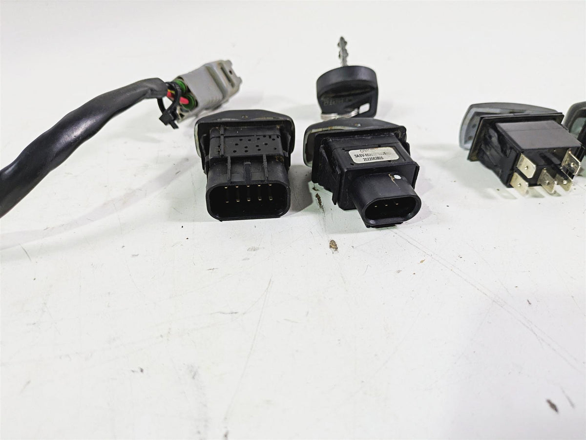 2022 CFMoto Zforce 950 Sport All Switch Ignition Key Light Awd 5BY0-0110005BY0 {{ shop.shopifyCountryName }} - Mototech271