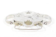 Load image into Gallery viewer, 2011 Triumph Speed Triple 1050 Upper Triple Tree Steering Clamp T2040557 | Mototech271
