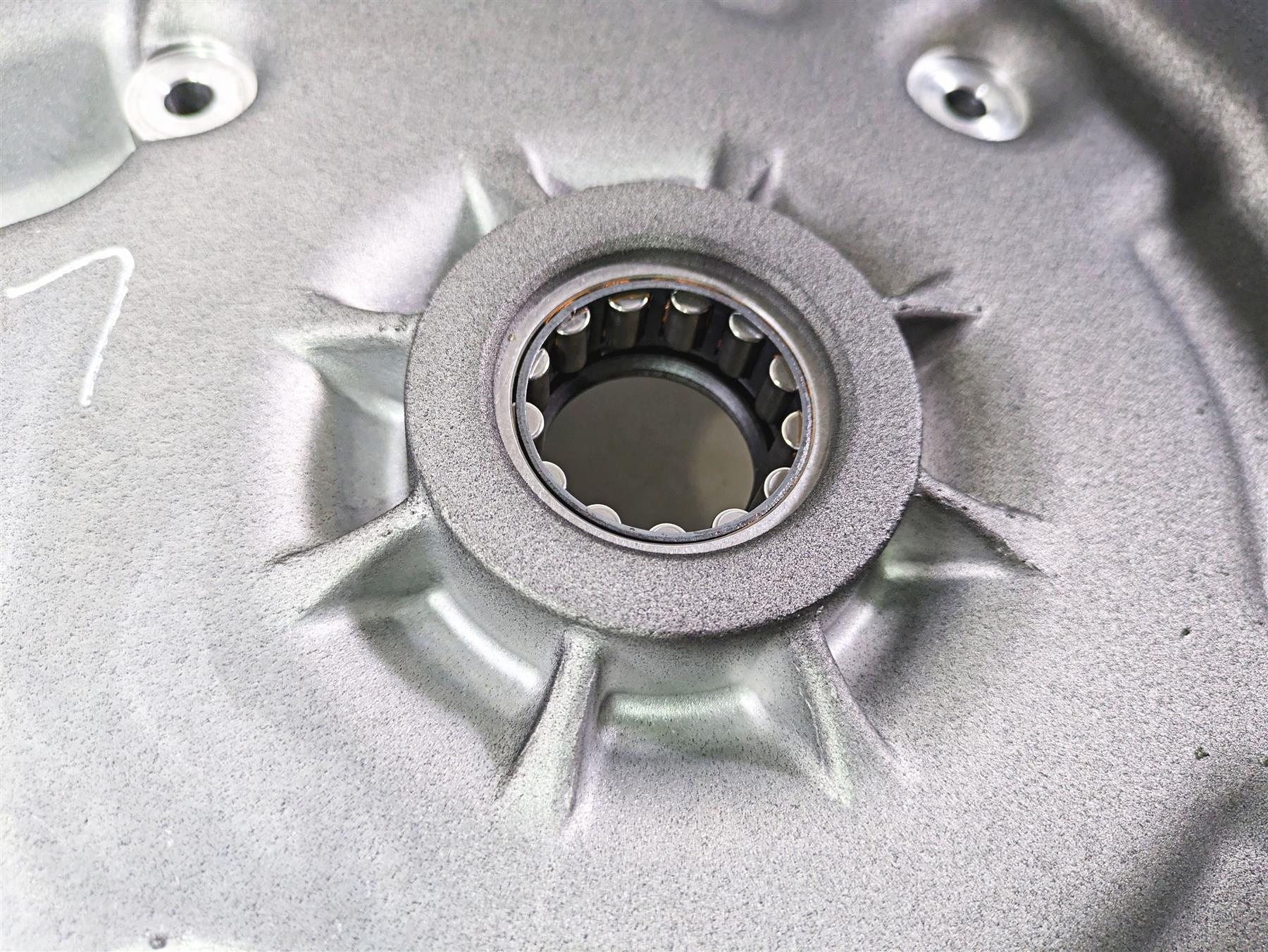 2017 Harley FLS Softail Slim Inner Primary Drive Clutch Cover 60681-06C {{ shop.shopifyCountryName }} - Mototech271