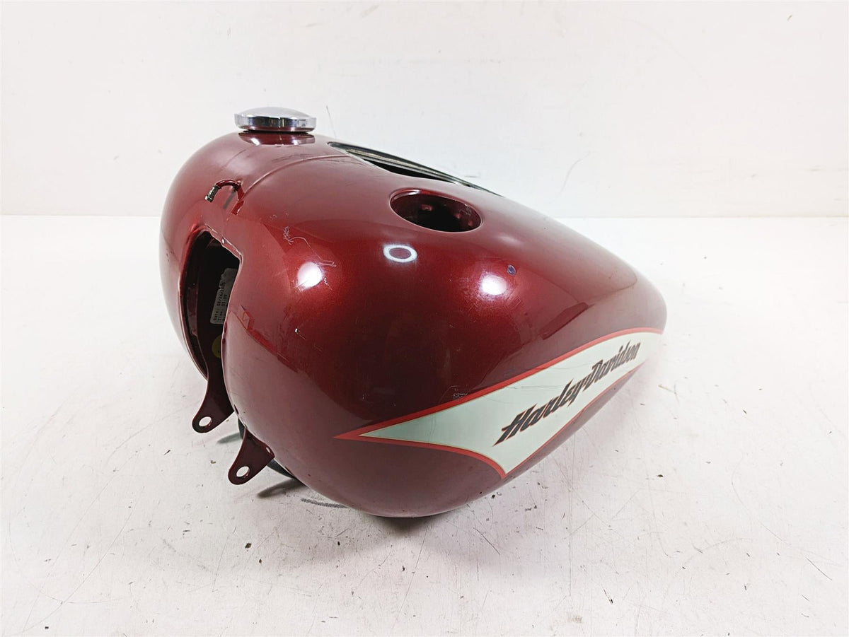 2006 Harley FLSTI Softail Heritage Fuel Gas Petrol Tank 5 Gallon - Dent 61625-01 {{ shop.shopifyCountryName }} - Mototech271