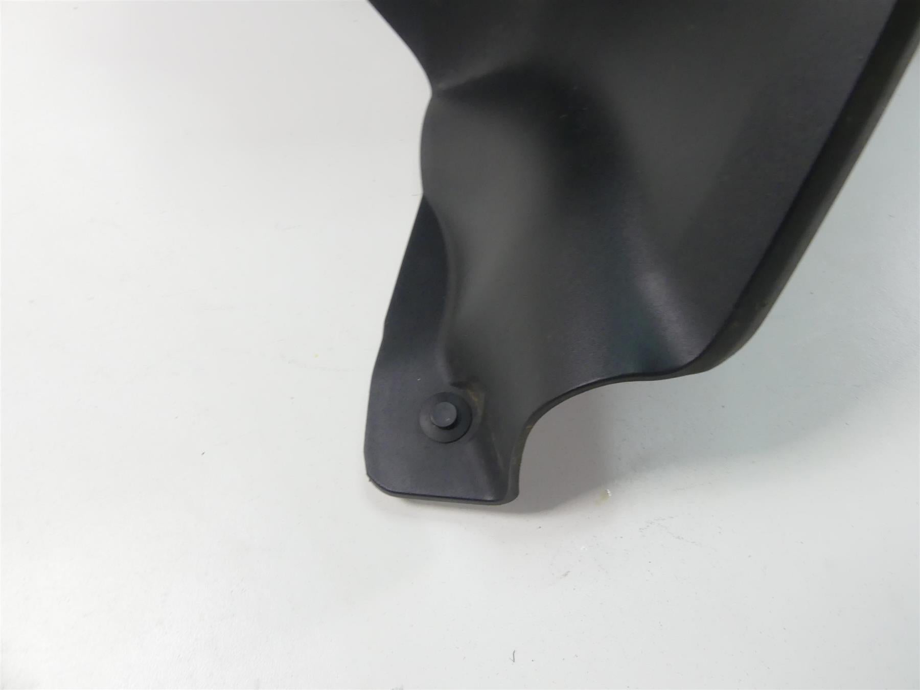 2019 BMW R1250GS K50 Left Main Tank Fairing Cover 46638563501 46638556635 {{ shop.shopifyCountryName }} - Mototech271