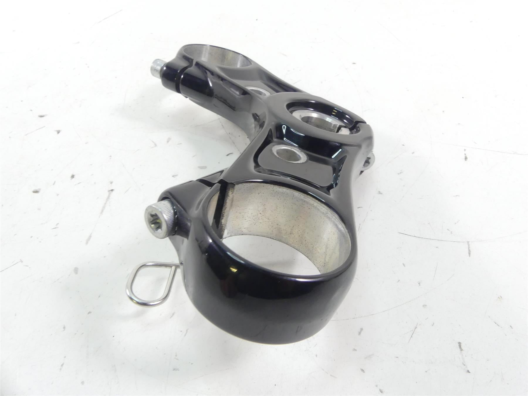 2020 Harley XL1200 CX Sportster Roadster Upper Triple Tree Clamp 45900106 {{ shop.shopifyCountryName }} - Mototech271