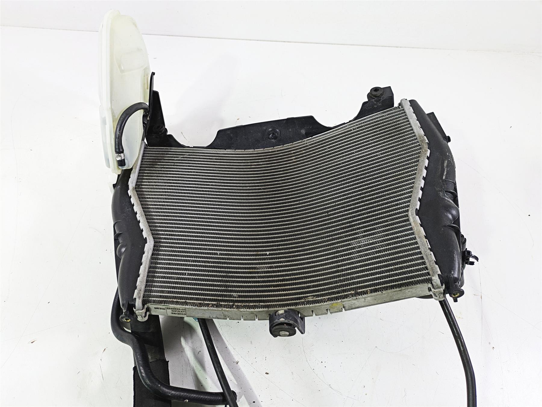 2016 BMW S1000RR K46 Radiator Fans Reservoir And Hoses 17118546822 {{ shop.shopifyCountryName }} - Mototech271