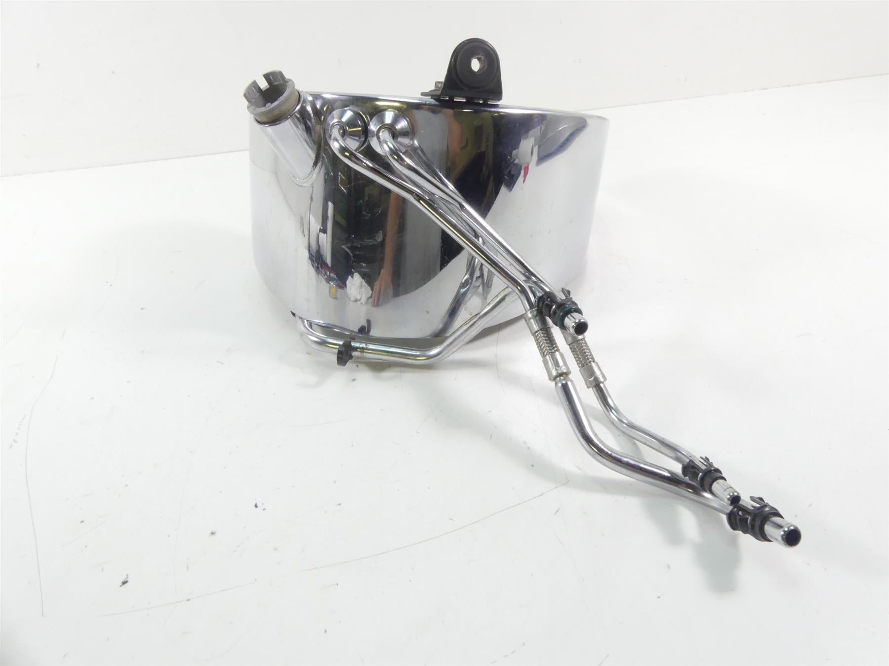 2004 Harley Softail FLSTFI Fat Boy Chrome Oil Tank Reservoir + Hoses 62498-00A {{ shop.shopifyCountryName }} - Mototech271