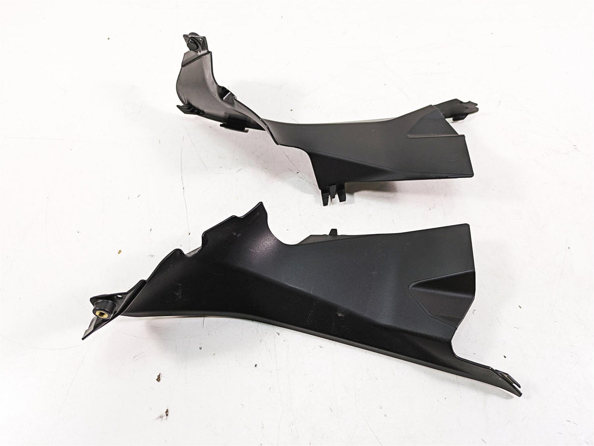 2016 Ducati Panigale 1299 S Upper Inner Side Panel Covers 46014943C 46014953C {{ shop.shopifyCountryName }} - Mototech271